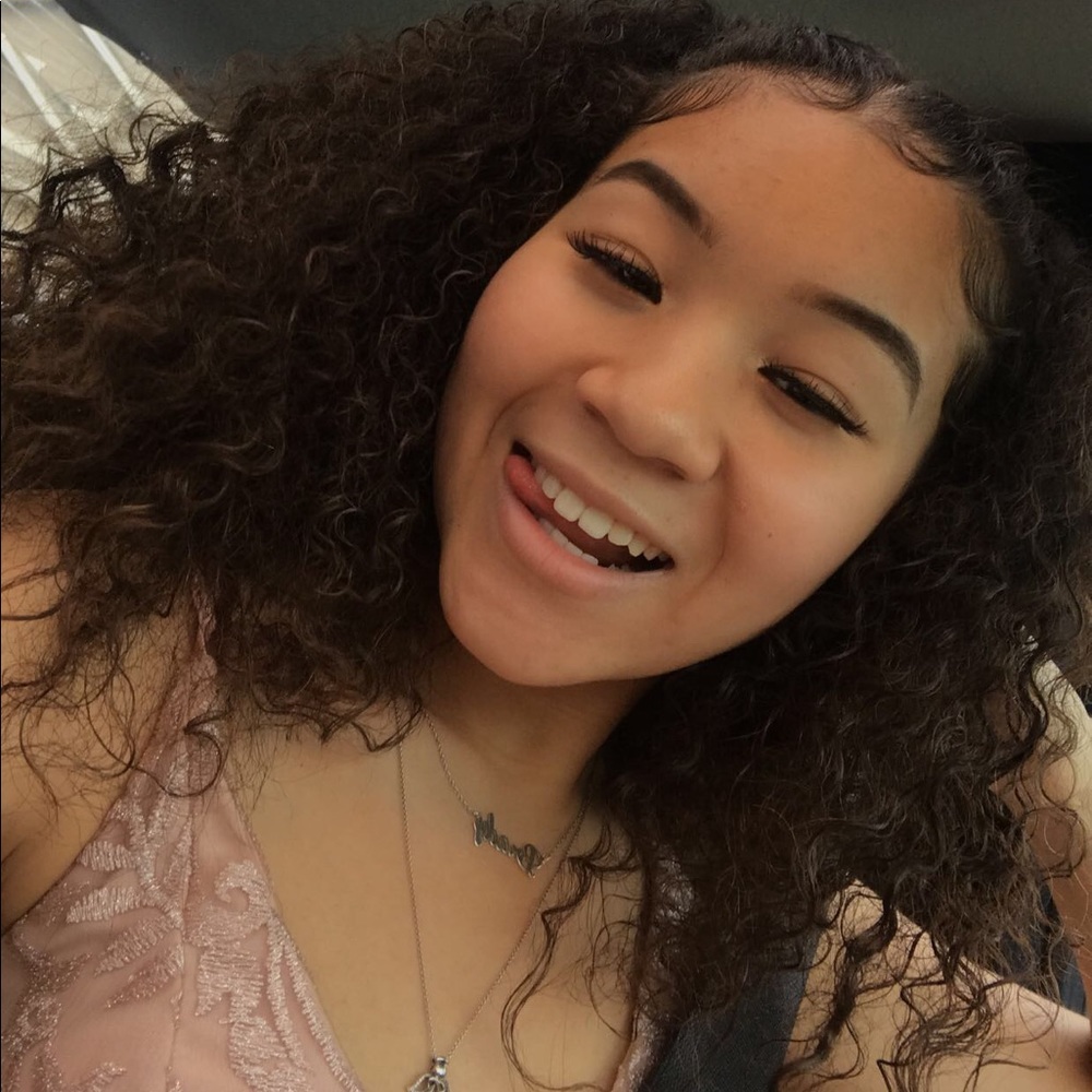 Meet your Posher, Kiara